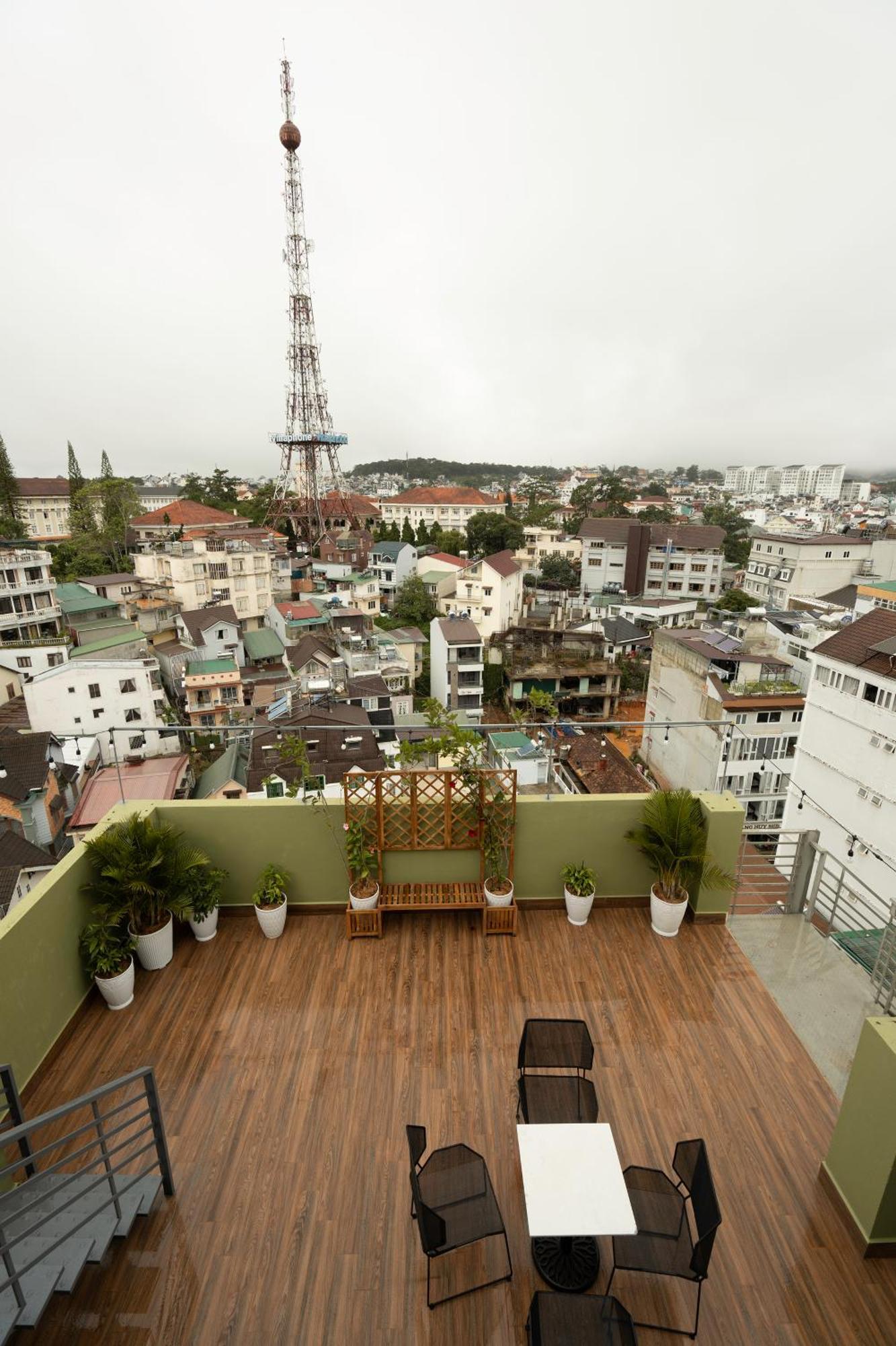 Lumina Hotel Da Lat Central Exterior photo
